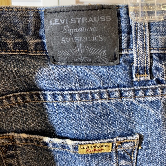 Levi Strauss Jeans. - Picture 4 of 10